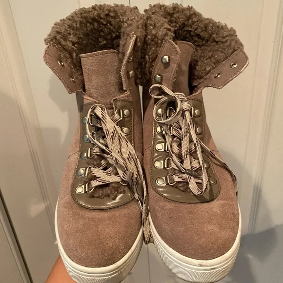 EUC Sam Edelman Luther High Top Sneakers - Picture 3 of 8